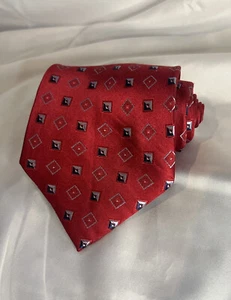 IZOD Red/Blue Geometric Pattern 100% Silk Wide Tie Necktie 59"x4" - Picture 1 of 6
