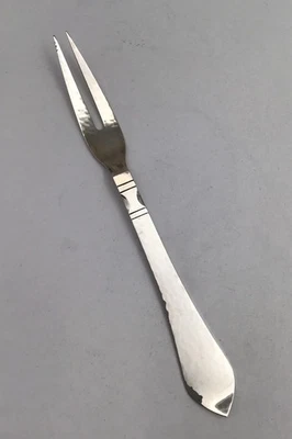 Tenedor de carne continental Georg Jensen de plata de ley No. 143 Foto 1 de 4