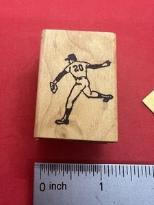 E9, Doppel D Gummistempel, Baseballspieler NEU Vintage - Bild 1 von 3