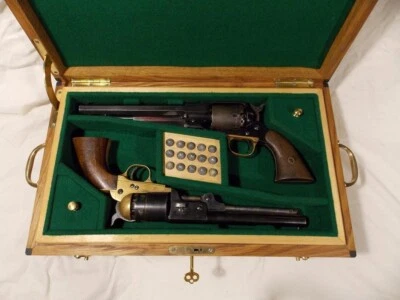 REVOLVER PRESENTATION CASE DISPLAY BOX for Colt Navy,1851,Army,Remington 1858 - Image 1 of 4