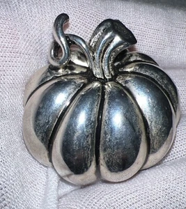 Vintage Silver Pumpkin Brooch Pendant Signed By Best - Picture 1 of 19