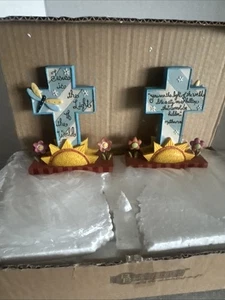 Crosses with "Jesus is the light Of The World" on it- Matthew 5:14 New Open Box - Picture 1 of 7