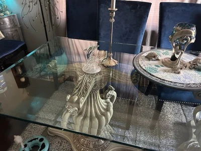 Dining Table - Image 1 of 4