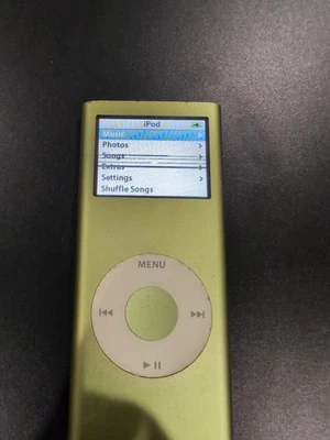 APPLE IPOD NANO 2nd GENERATION GREEN A1199 4 GB  SELLING FOR PARTS ONLY - Image 1 of 4