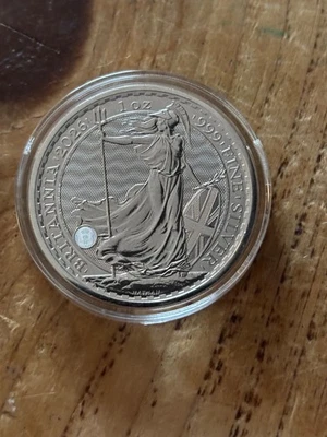 2026 Royal Mint Britannia  1oz 0.999 Silver Bullion Coin King Charles III in cap - Image 1 of 4