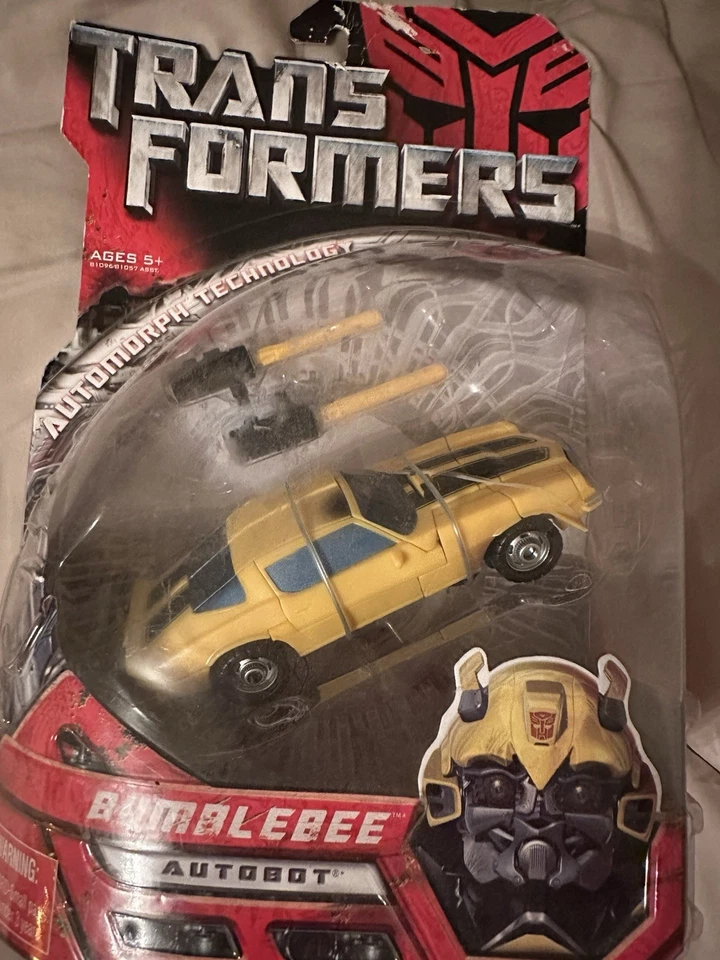 BUMBLEBEE Classic Camaro TRANSFORMERS Movie Hasbro 2007 NIB Factory Sealed  - Image 1 of 4