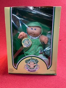 Cabbage Patch Kids Vintage In Box With Certificate - Logan Dwayne - Picture 1 of 17