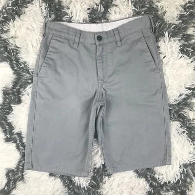 Pantalones cortos informales DC para hombre talla 26 grises Foto 1 de 4