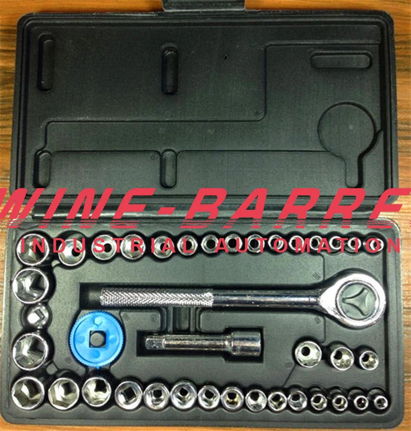 40pc SAE Metric Sockets Set 1/4" & 3/8" w/ Ratchet & Case 6pt Hand Tools - Image 1 of 1