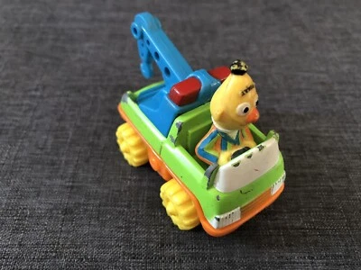1996 SESAME STREET Tyco Prescool Matchbox BERT In Tow Truck Muppets Diecast Toy - Image 1 of 4