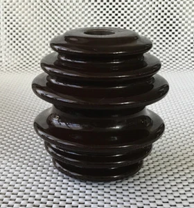 VINTAGE BROWN PORCELAIN INSULATOR ~ LARGE ~ TELEPHONE ~ UNMARKED ~ GREAT - Picture 1 of 10
