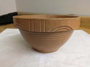 Vtg. Watt Pottery? ovenware #7 mixing bowl. - Picture 1 of 16