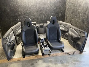 Sitze komplett Nissan JUKE 2020 Türverkleidung Armlehne - Picture 1 of 8