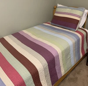 Quilt & Sham Twin Set Multicolor Striped By Home Classics - Picture 1 of 5