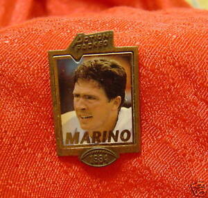 Miami Dolphins Dan Marino Action Pack NFL Pin