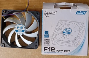 ARCTIC Case Fan F12 PWM PST 120mm | Fluid Dynamic Bearing | Black & White - Afbeelding 1 van 8