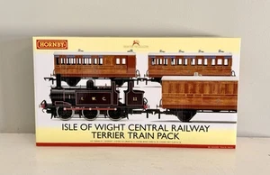 Hornby OO Gauge R3961 Isle Of Wight Central Railway Terrier Train Pack MIB! - Foto 1 di 2