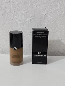 Giorgio Armani Luminous Silk Flawless Foundation #11- 1 OZ - Picture 1 of 7