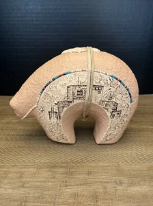 Zuni Bear Fetish Pottery Signed - Picture 1 of 16