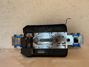 Placa de chasis Thundertiger MTA4-S28-S50/RC-Box/Servos/ - Imagen 1 de 6