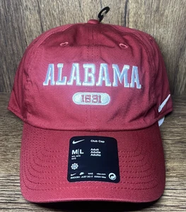 NUEVO Nike Alabama Crimson Tide NCAA Club Cab Bordado Ajustable Sombrero Rojo - Imagen 1 de 3