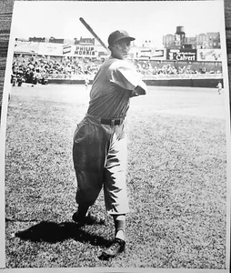 1946 DOMINIC DIMAGGIO MLB BASEBALL TYPE 1 PHOTO BOSTON RED SOX JOE FENWAY PARK - Picture 1 of 8
