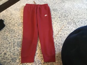 Nike Red Fleece Sweat Pants Size L 28" Inseam Side Pockets One Back Pocket - Picture 1 of 2