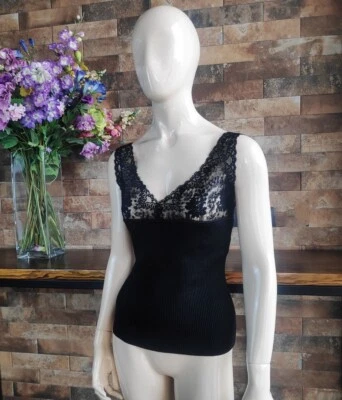 Camiseta sin mangas Valentino vintage con encaje edición limitada Valentino Boutique no usada Foto 1 de 4