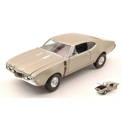 OLDSMOBILE 442 1968 LIGHT GOLD 1:24 Welly Auto Stradali Modellino Nuovo - Immagine 1 di 3