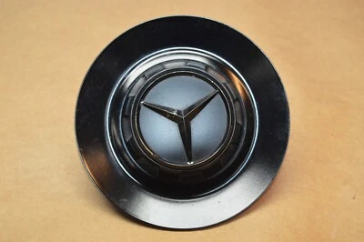 Mercedes Benz C63 S 2017 W205 AMG llanta tapacubos rueda central tapa central #1 Foto 1 de 4