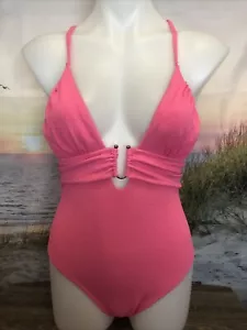 NWT Cupshe Womens One Piece Swimsuit Size Medium Pink Textured - Picture 1 of 4
