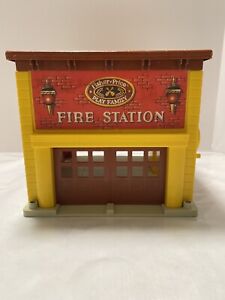 Vintage 1979 Fisher Price Play Family Fire Station #928 Working Garage and Bell