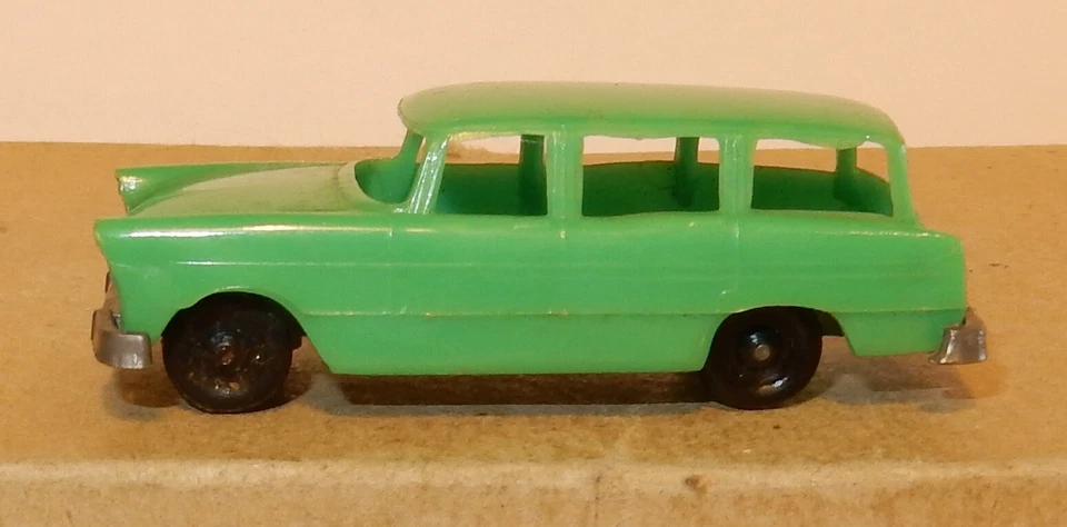 #8310 MADE IN FRANCE CADUM PAX SIMCA MARLY BREAK 1957/61 HO 1/87 au choix - Photo 1/1