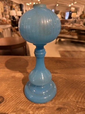 罕见维多利亚时代法国蓝色蛋白石玻璃油灯 — 第 1/4 张图片