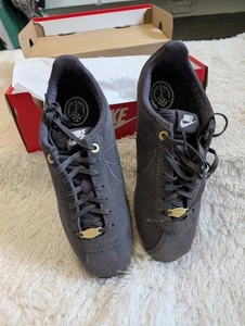 Nike Cortez Gray Suede Leather Sneakers with Gold Accents Size 8.5 New In Box - Picture 1 of 9