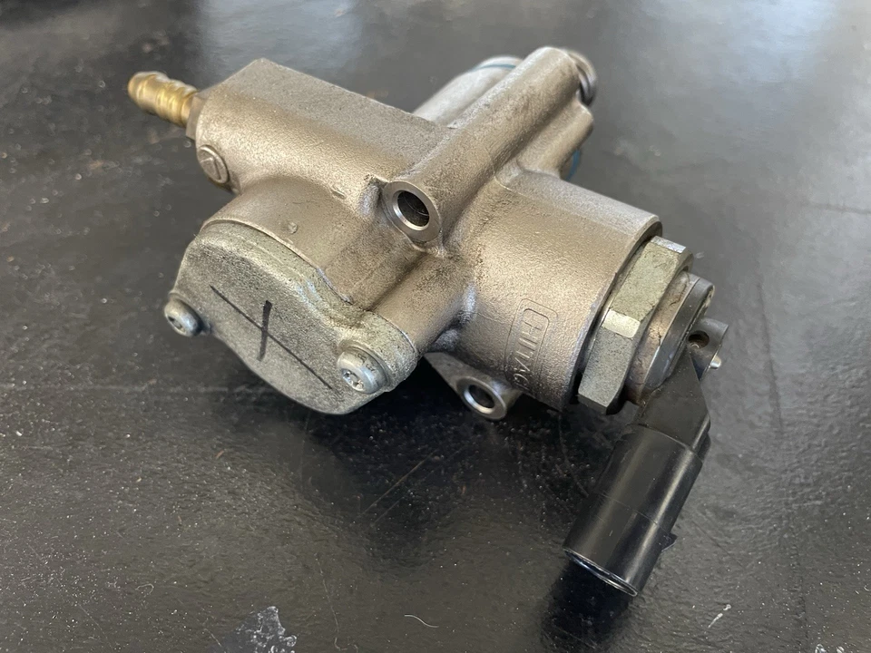 Топливный насос высокого давления 03H127025 для Audi Volkswagen Porsche - Изображение 1 из 4