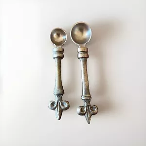 2 cucchiaini da tè misura tono argento. - Foto 1 di 6