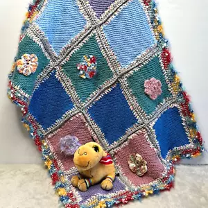 Handmade Crochet Baby Blanket Throw Pram Cover Ty Plush Flower Applique Homemade - Picture 1 of 12