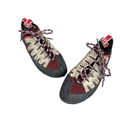 Five Ten 5.10 Rock Climbing Shoe Stealth Leather Lace Up Womens Sz 6.5 Adventure - Image 1 of 4