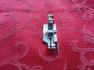 1/4 Inch Seam Quilting Foot Singer,Brother, Kenmore, Janome, Low Shank - Picture 1 of 2