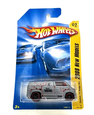 Hot Wheels Custom '77 Dodge Van 2008 New Models #7/40 (Package Damage) - Image 1 of 4