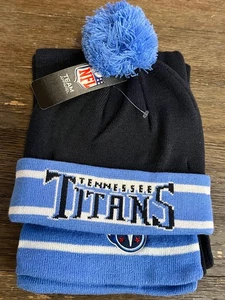 NEW Tennessee Titans Pom Beanie & Scarf Brand New NFL Official Gift Set - Picture 1 of 7
