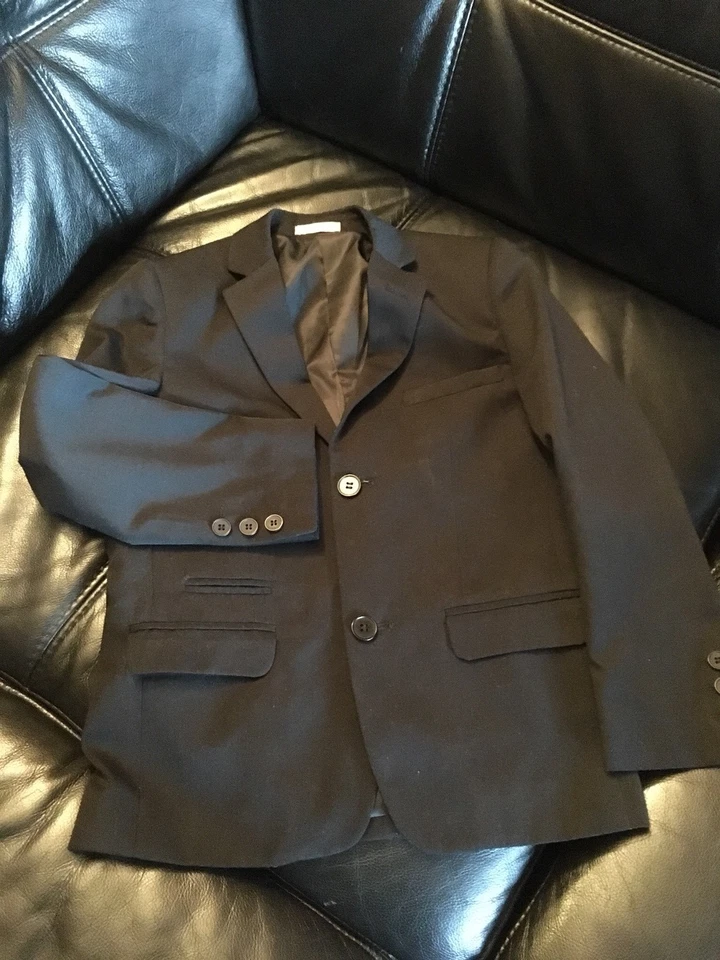 Classic Black two button boys blazer size 10 - Image 1 of 1