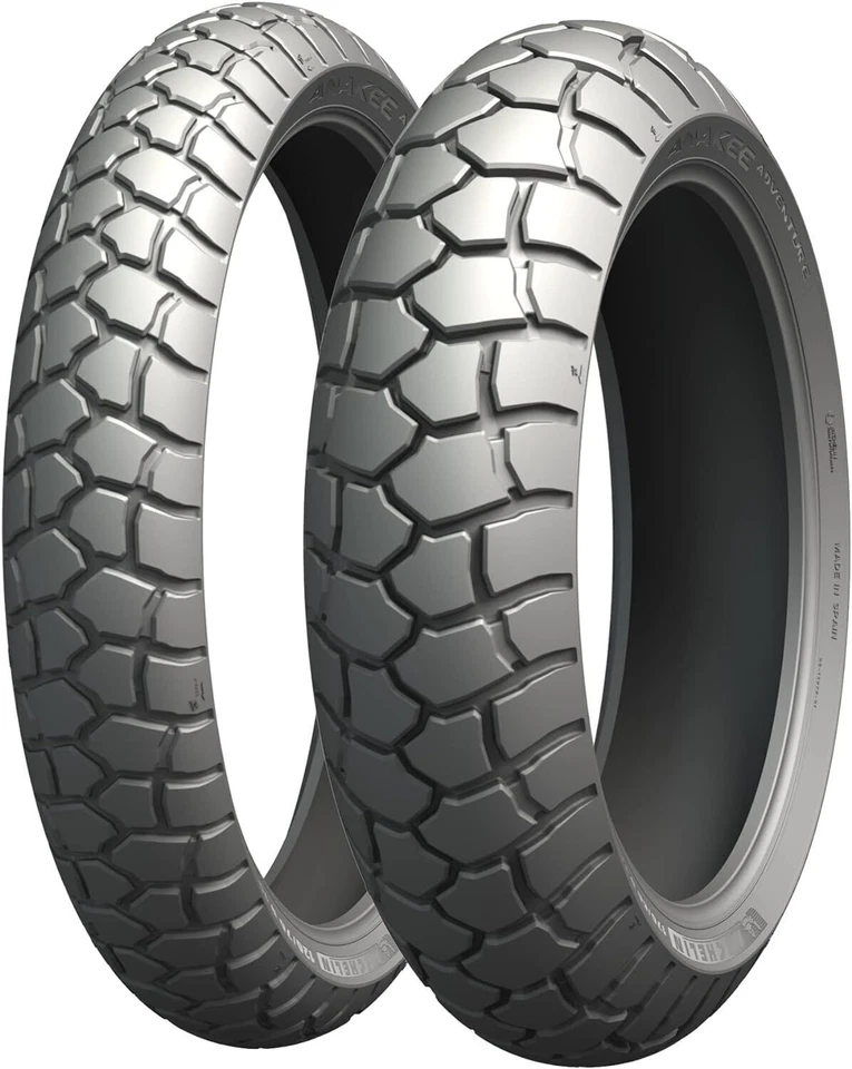 Neumáticos Michelin Anakee Adventure 120/70R-19 y 170/60R-17 radiales para BMW R1250GS Foto 1 de 3