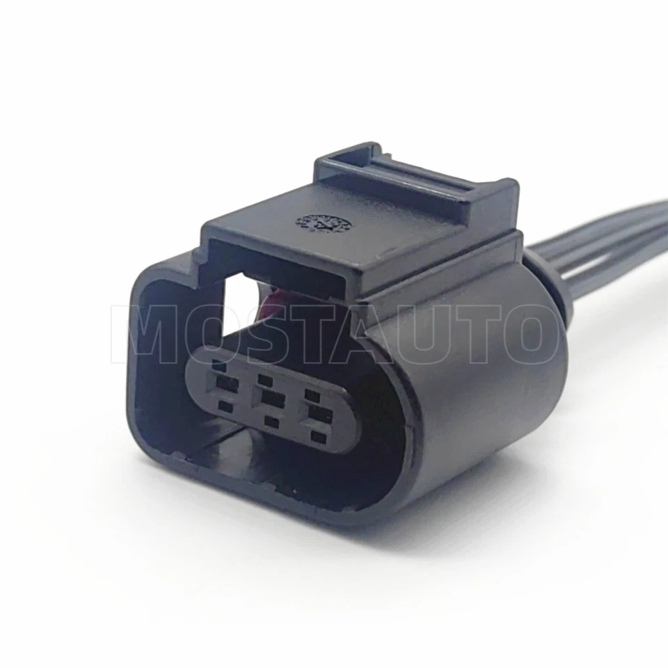 8K0973703 Conector de sensor de temperatura de aceite de 3 vías coleta para Audi VW 1996-2014 Foto 1 de 4