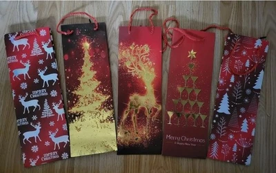 6 x Christmas Wine Bottle Gift Bags with Tags – Festive Champagne Carrier