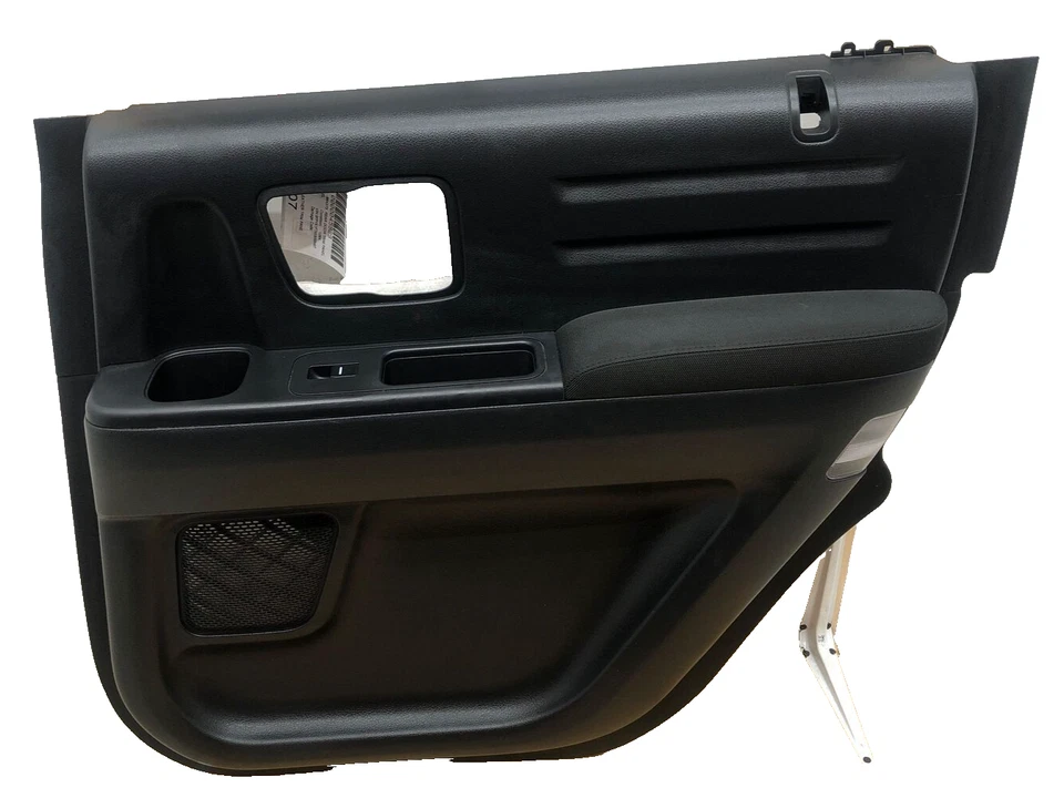 Honda Ridgeline 2006-2014 panel de moldura de puerta trasera 1596090NH607L *sin manija* Foto 1 de 4