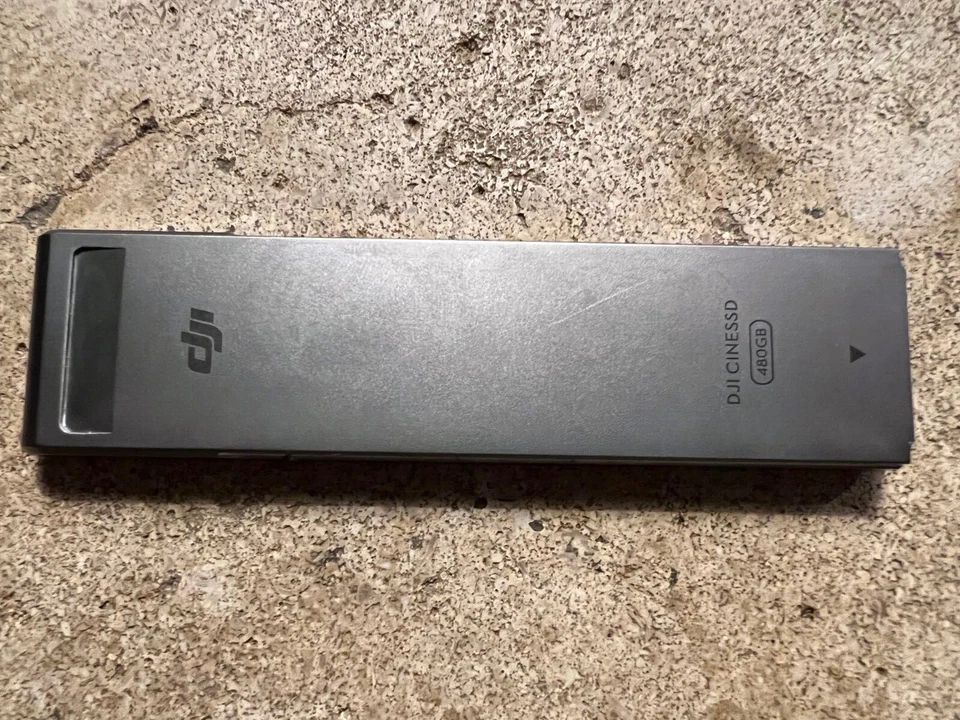 DJI Inspire 2 - CineSSD 480GB PART2 - DJI 15009305 XC15009305 - Bild 1 von 1