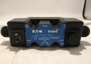 NEW VICKER EATON DG4V-5-2C-M-U-EK6-20 SOLENOID VALVE - Picture 1 of 2