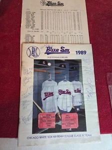 Programa de recuerdo de los Medias Azules Utica 1989 NY Penn League béisbol firmado + talones de puerta - Imagen 1 de 5